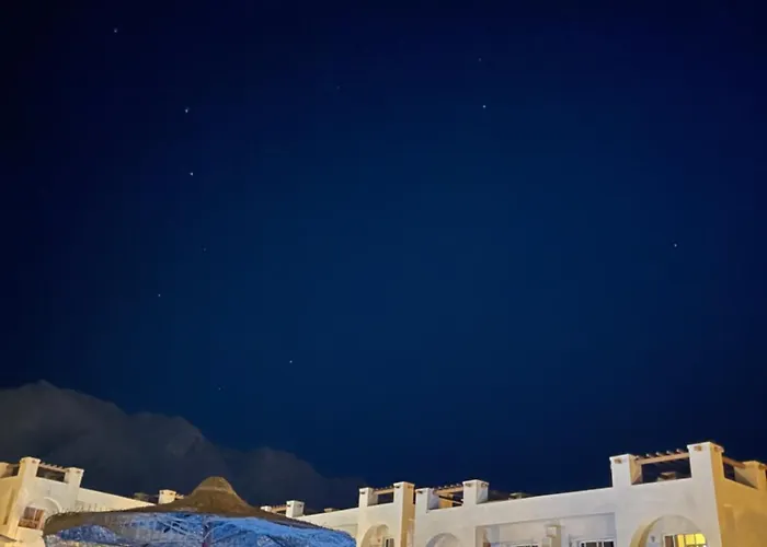 Poolfront Sea View Rated In * Dahab