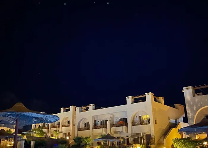 Poolfront Sea View Rated In Apartment *