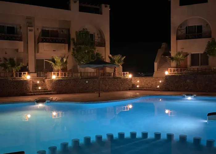 Poolfront Sea View Rated In Dahab