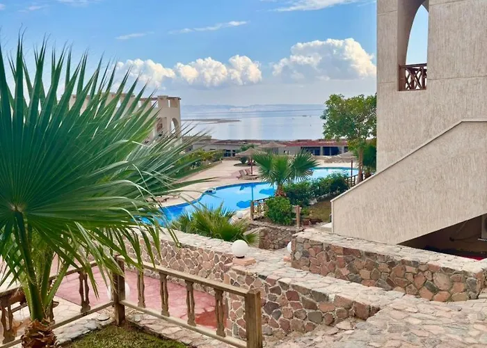 Poolfront Sea View Rated In Apartment *